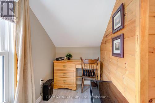 36 Huron Street, Huron East (Seaforth), ON - Indoor