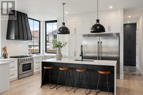 Lot 36 White Pine Street, London North (North S), ON - Indoor Photo Showing Kitchen With Upgraded Kitchen