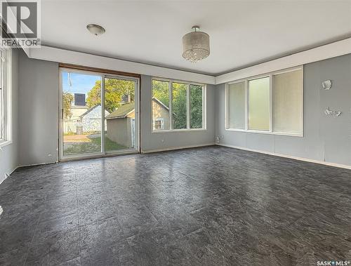 277 2Nd Avenue Ne, Swift Current, SK - Indoor Photo Showing Other Room