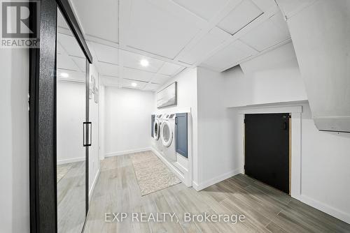 92 Mary Street, Clearview, ON - Indoor Photo Showing Laundry Room