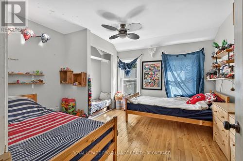 16 St Catherine Street, Kingston (East Of Sir John A. Blvd), ON - Indoor Photo Showing Bedroom
