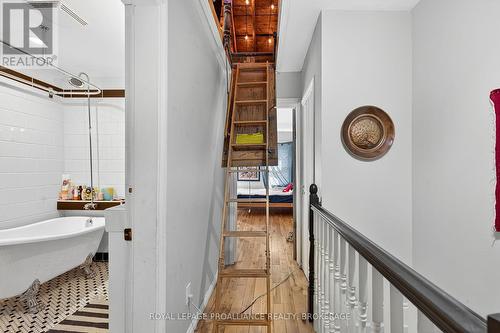 16 St Catherine Street, Kingston (East Of Sir John A. Blvd), ON - Indoor