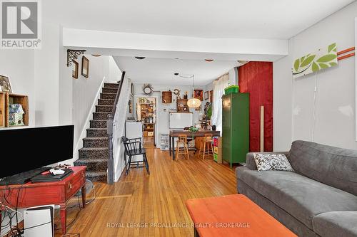 16 St Catherine Street, Kingston (East Of Sir John A. Blvd), ON - Indoor Photo Showing Other Room