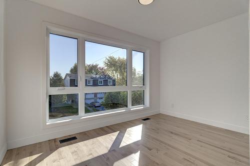 Chambre à coucher - 6535 Rue Poitou, Brossard, QC - Indoor Photo Showing Other Room