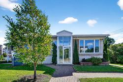 5050  - 5052 Boul. Henri-Bourassa E.  Montréal (Montréal-Nord), QC H1G 2R9