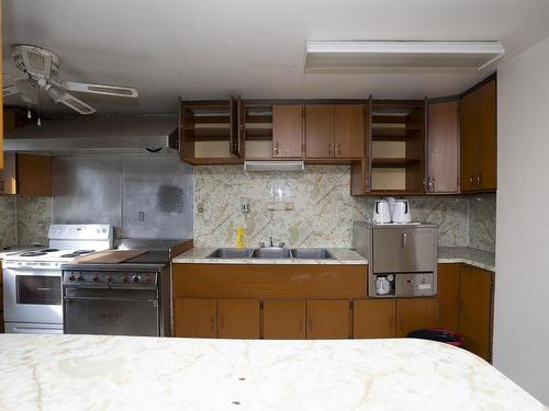 716 Pacific Avenue, Thunder Bay, ON 