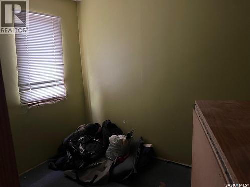 1401 Lacon Street, Regina, SK - Indoor