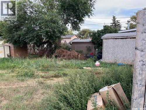 1401 Lacon Street, Regina, SK - Outdoor