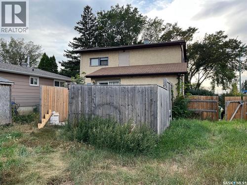 1401 Lacon Street, Regina, SK - Outdoor