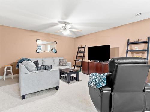 42 Canterbury Lane, Fall River, NS 