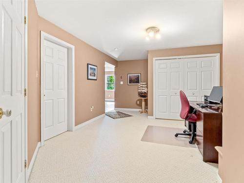 42 Canterbury Lane, Fall River, NS 