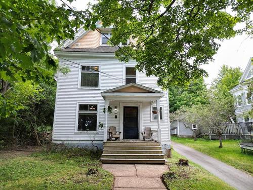 8 Lansdoon Place, Truro, NS 