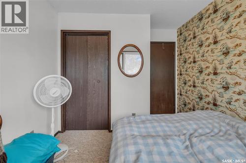 110 Salemka Crescent, Regina, SK - Indoor Photo Showing Bedroom