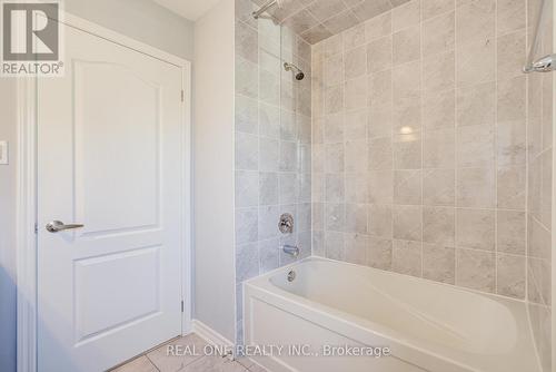 18 Thomas Swanson Street, Markham, ON - Indoor Photo Showing Bathroom