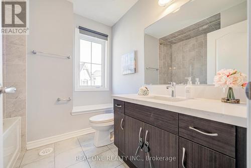 18 Thomas Swanson Street, Markham, ON - Indoor Photo Showing Bathroom