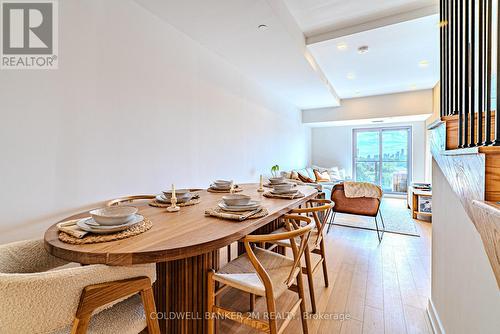 817 - 2433 Dufferin Street, Toronto (Briar Hill-Belgravia), ON - Indoor Photo Showing Dining Room