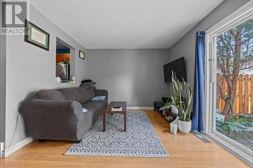 82 Stokes Crescent E, Ottawa, ON - Indoor