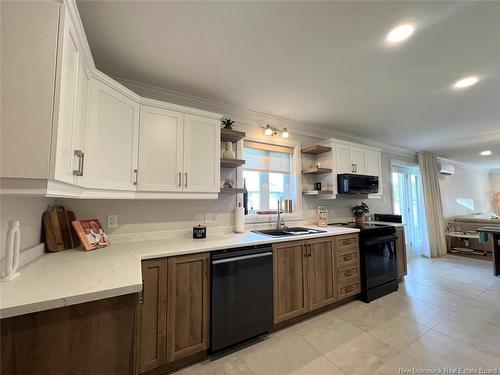 2 Honoré Roy St, Saint-Léonard, NB 