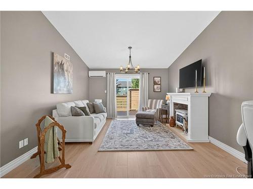 56 Golden St, Moncton, NB 