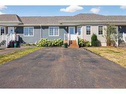 56 Golden ST  Moncton, NB E1G 5T4