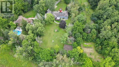 282 RIDGE ROAD  Aurora, ON L4G 0M3