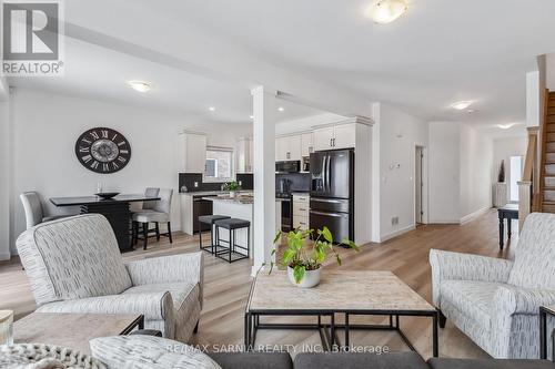 63 Rosina Lane, Zorra (Thamesford), ON - Indoor Photo Showing Living Room