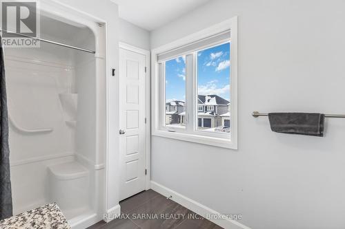 63 Rosina Lane, Zorra (Thamesford), ON - Indoor Photo Showing Other Room