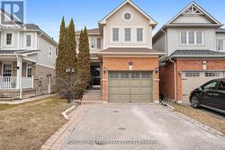 42 CHILDS COURT  Clarington (Bowmanville), ON L1C 5P2