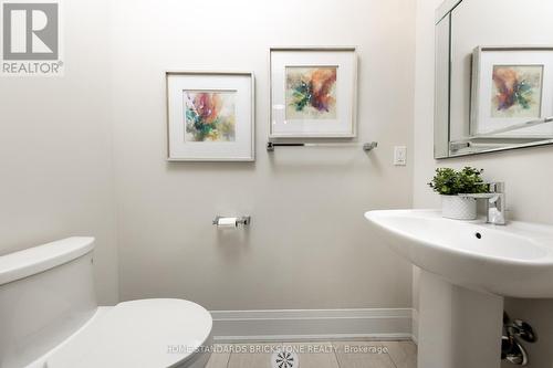 5 Smallwood Circle, Vaughan, ON - Indoor Photo Showing Bathroom