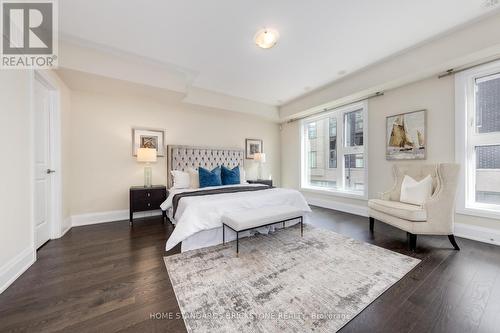 5 Smallwood Circle, Vaughan, ON - Indoor Photo Showing Bedroom