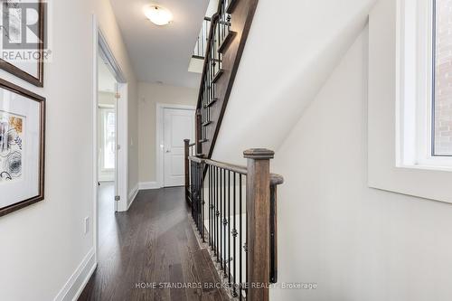 5 Smallwood Circle, Vaughan, ON - Indoor Photo Showing Other Room