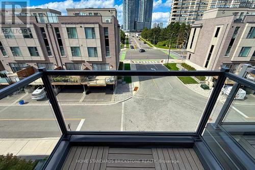 5 Smallwood Circle, Vaughan, ON - Outdoor