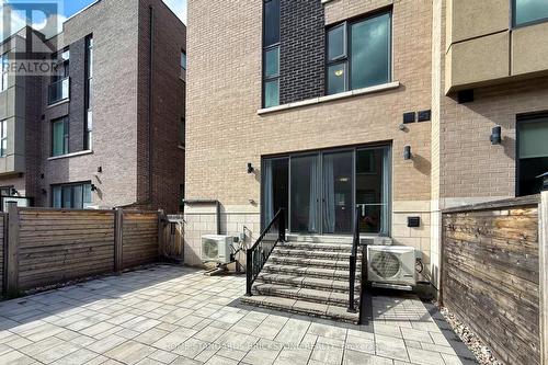 5 Smallwood Circle, Vaughan, ON - Outdoor