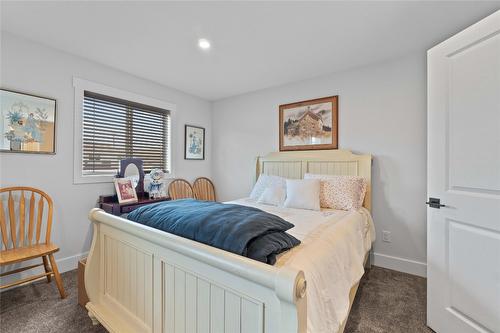 30-1999 15 Avenue, Vernon, BC - Indoor Photo Showing Bedroom