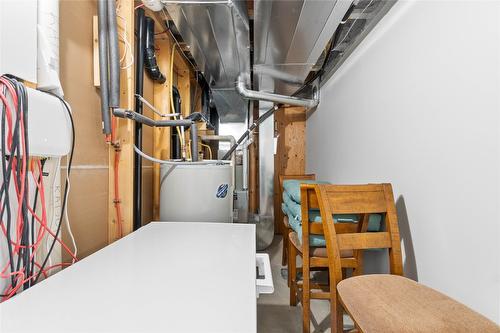 30-1999 15 Avenue, Vernon, BC - Indoor Photo Showing Basement