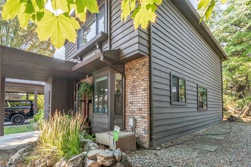 156-1995 Burtch Road, Kelowna, BC - Outdoor