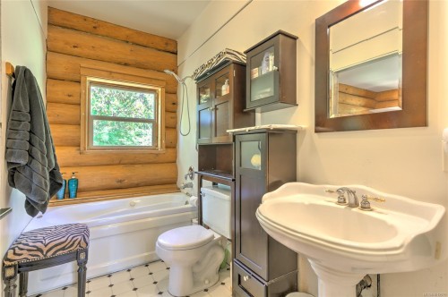 7337 Alberta Pl, Duncan, BC 