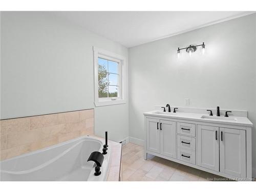 34 Winterberry Dr, Fredericton, NB 