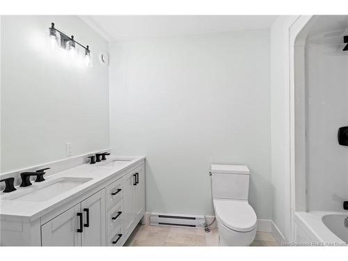 34 Winterberry Dr, Fredericton, NB 