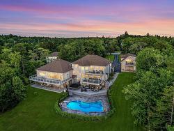 47 Long Lake Drive  Kingswood, NS B4B 1K6