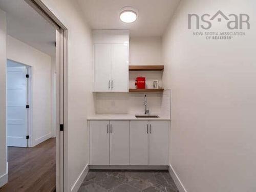 368 Shore Drive, Bedford, NS 