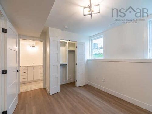 368 Shore Drive, Bedford, NS 