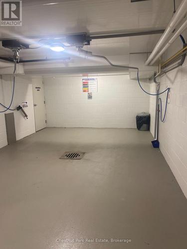 Car Wash - 304 - 200 Anglo Street, Bracebridge (Macaulay), ON - Indoor