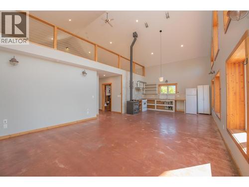 263 Albers Road, Lumby, BC - Indoor Photo Showing Other Room