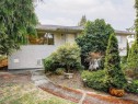 723 Genevieve Rd, Saanich, BC 