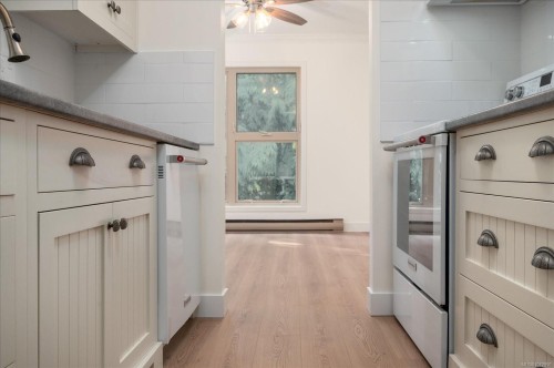 308-160 Vancouver Ave, Nanaimo, BC - Indoor