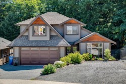 213 Shiloh Dr  Nanaimo, BC V9R 7C8