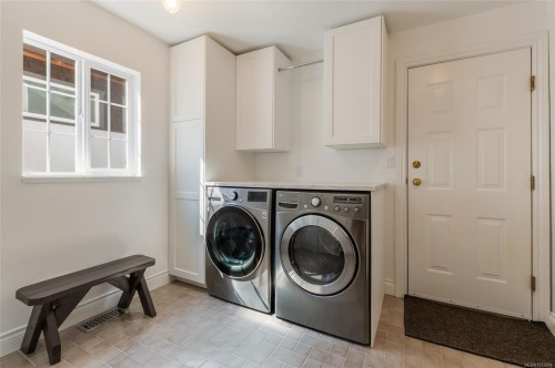 4718/4720 Shell Beach Rd, Ladysmith, BC 