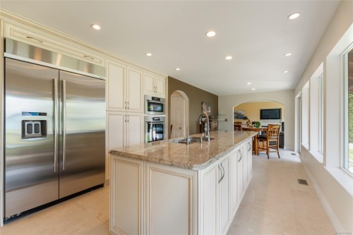 4718/4720 Shell Beach Rd, Ladysmith, BC 