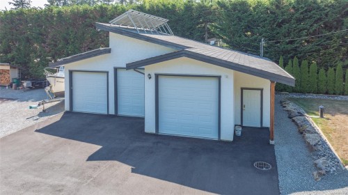 4718/4720 Shell Beach Rd, Ladysmith, BC 